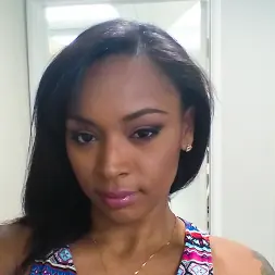 Porsha Carrera en 'Bangbros' ¡En lo profundo de ese coño de chocolate! (Miniatura 1)
