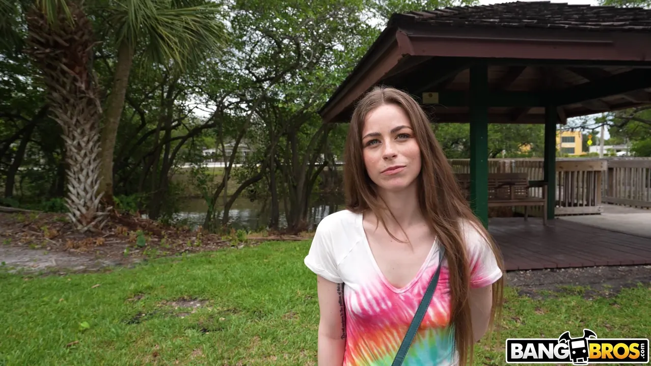 Bangbros 'Pies bonitos, carne grande' protagonizando Renee Rose (foto 675)