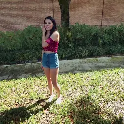 Reyna DeLaCruz en Novia infiel folla por dinero (foto 825) Reyna DeLaCruz en 'Bangbros' Novia infiel folla por dinero (Miniatura 825)