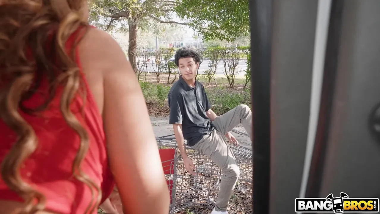 Bangbros 'on The Hunt' starring Richelle Ryan (Photo 1050)