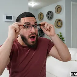 Richh Des en Botín de rayos X (foto 144) Richh Des en 'Bangbros' Botín de rayos X (Miniatura 144)