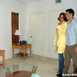 Riley Brooks en 'Bangbros' Riley (Miniatura 1)