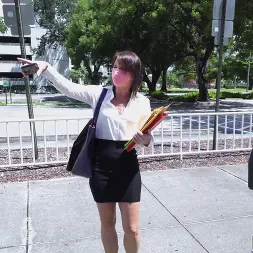 Riley Jacobs en 'Bangbros' Abogado pervertido folla por dinero (Miniatura 1)