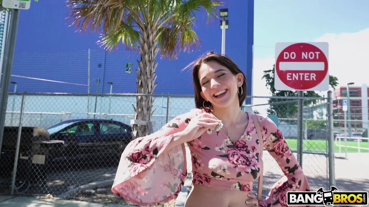 Bangbros 'Teen Cheats On Her BF For Cash' starring Riley Jean (Photo 16)