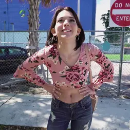 Riley Jean in 'Bangbros' Teen Cheats On Her BF For Cash (Thumbnail 32)