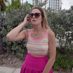 River Lynn in 'Bangbros' Introverted Pussy (Thumbnail 1350)