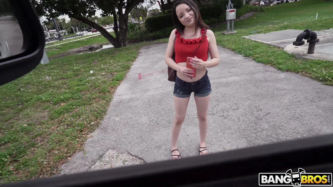 Bangbros 'Los pequeños son los más cachondos' protagonizando Rosie Riches (foto 23)