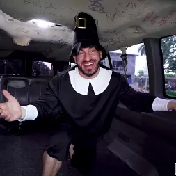 Roxy Ryder en 'Bangbros' Feliz día de Acción de Gracias (Miniatura 17)