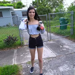 Sadie Blake in 'Bangbros' College Student And Her Fat Pussy Ride (Thumbnail 188)