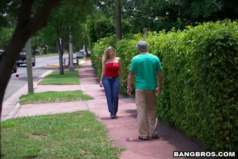 Sara Jay en 'Sara Jay' from 'Bangbros' (foto 19) Bangbros 'Sara Jay' protagonizando Sara Jay (foto 19)