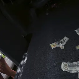 Scarlett Sommers en 'Bangbros' Modelo folla por dinero (Miniatura 1050)