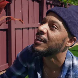 Selina Garcia en 'Bangbros' Fucks the Handyman While Her Husband is Out (Miniatura 52)