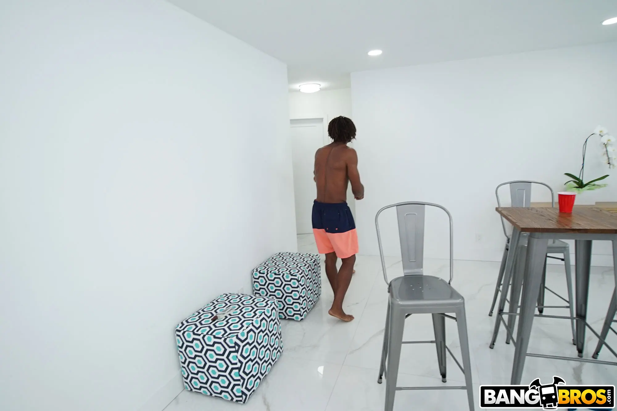 Bangbros 'Mucho aceite para ese conejito sexy' protagonizando September Reign (foto 434)