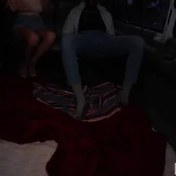 Serena Salgot en Autobús monstruo (foto 975) Serena Salgot en 'Bangbros' Autobús monstruo (Miniatura 975)