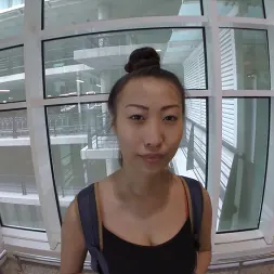 Sharon Lee en 'Bangbros' Chica asiática de grandes tetas follada en público (Miniatura 28)