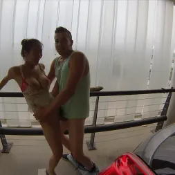 Sharon Lee en 'Bangbros' Chica asiática de grandes tetas follada en público (Miniatura 588)