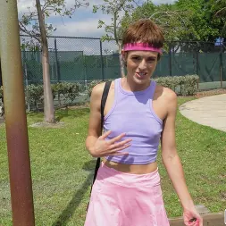 Sidra Sage en 'Bangbros' Estrella anal semiprofesional (Miniatura 375)