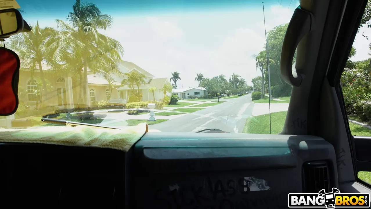 Bangbros 'on the Bus' starring Sisi Rose (Photo 1)