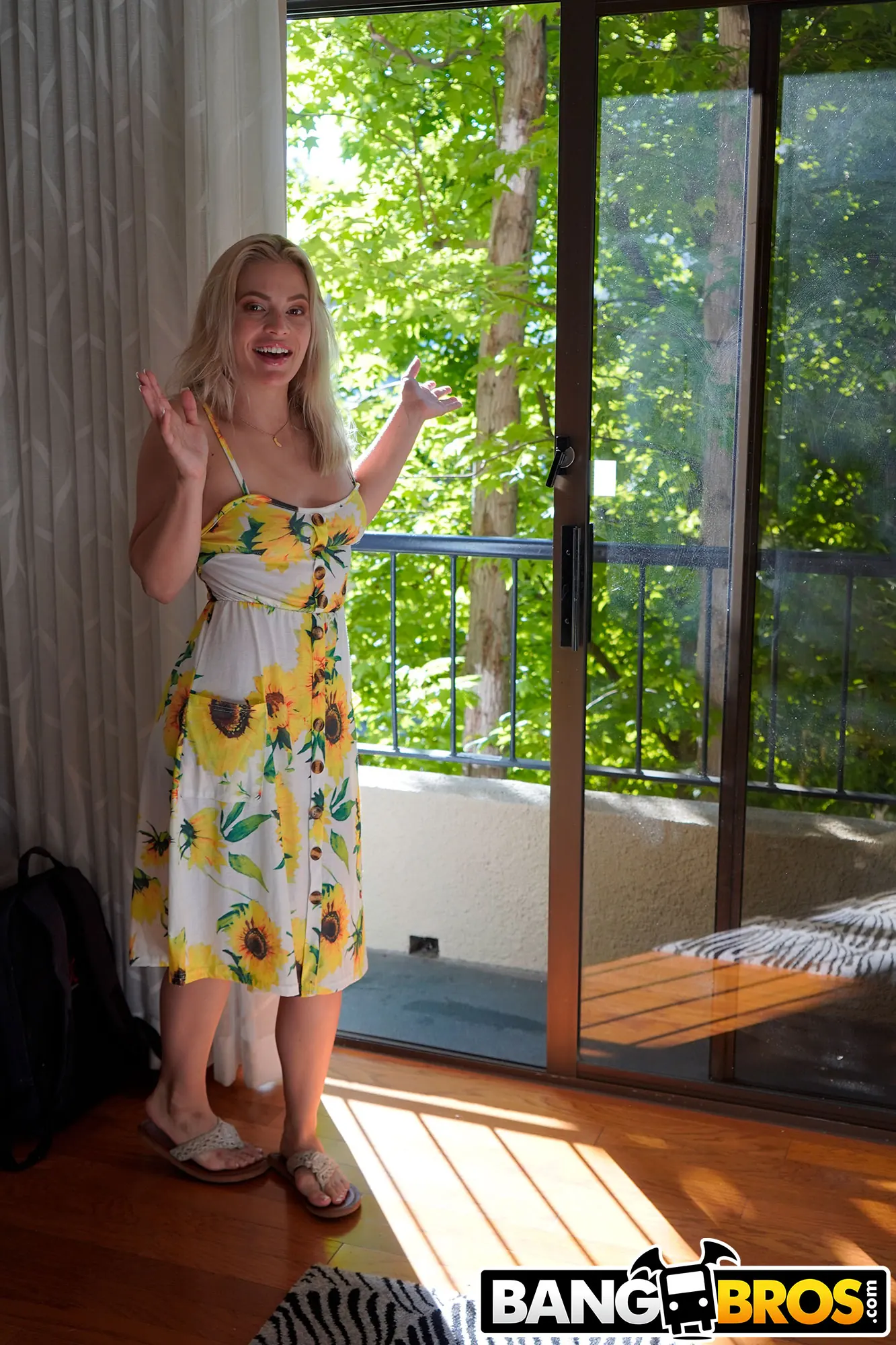 Sloan Harper in 'Sloan Harper's Sexual Beach Vacation Day 1' from 'Bangbros' (Photo 90) Bangbros 'Sloan Harper's Sexual Beach Vacation Day 1' starring Sloan Harper (Photo 90)