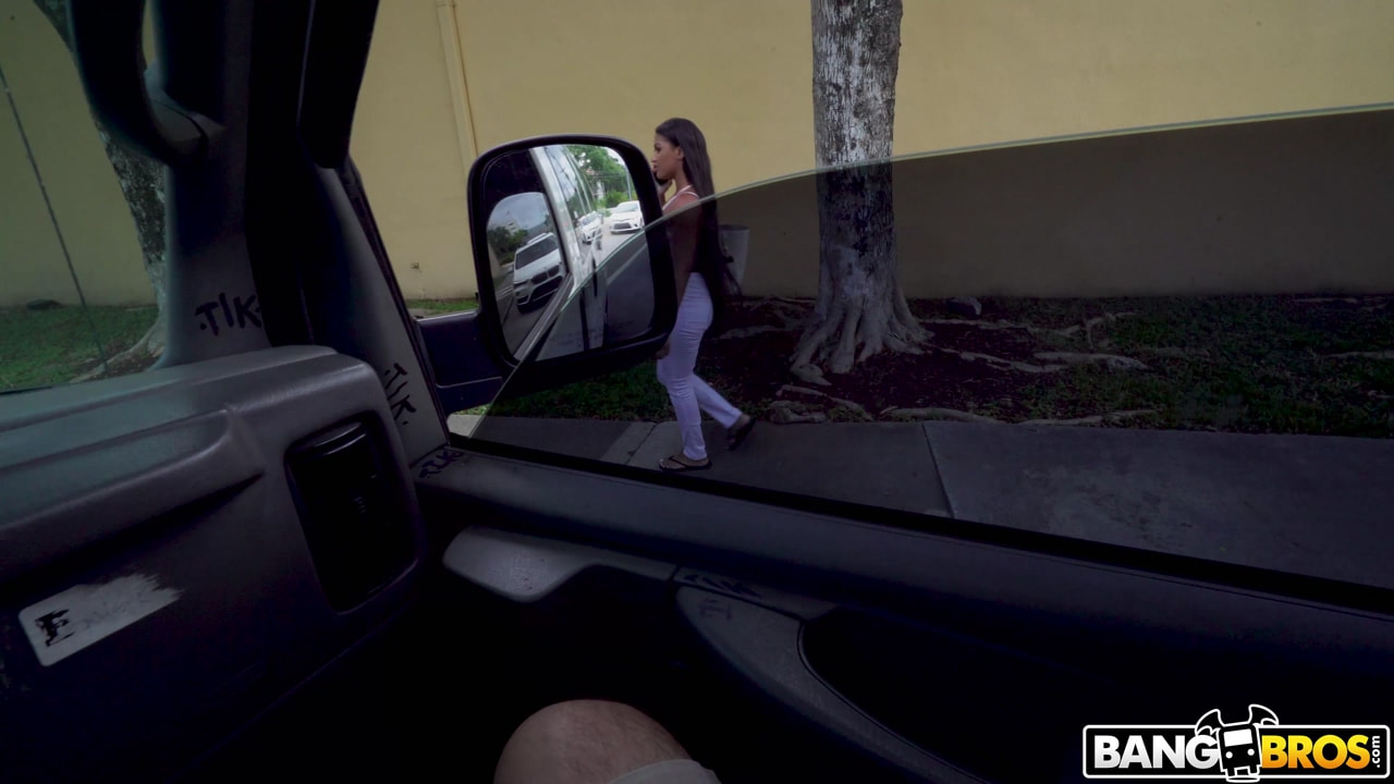 Bangbros 'Dating Advice on The Bus' starring Sommer Isabella (Photo 1)