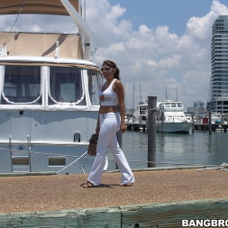 Sophia Castello in 'Bangbros' Love Latinas With A Huge Ass (Thumbnail 12)