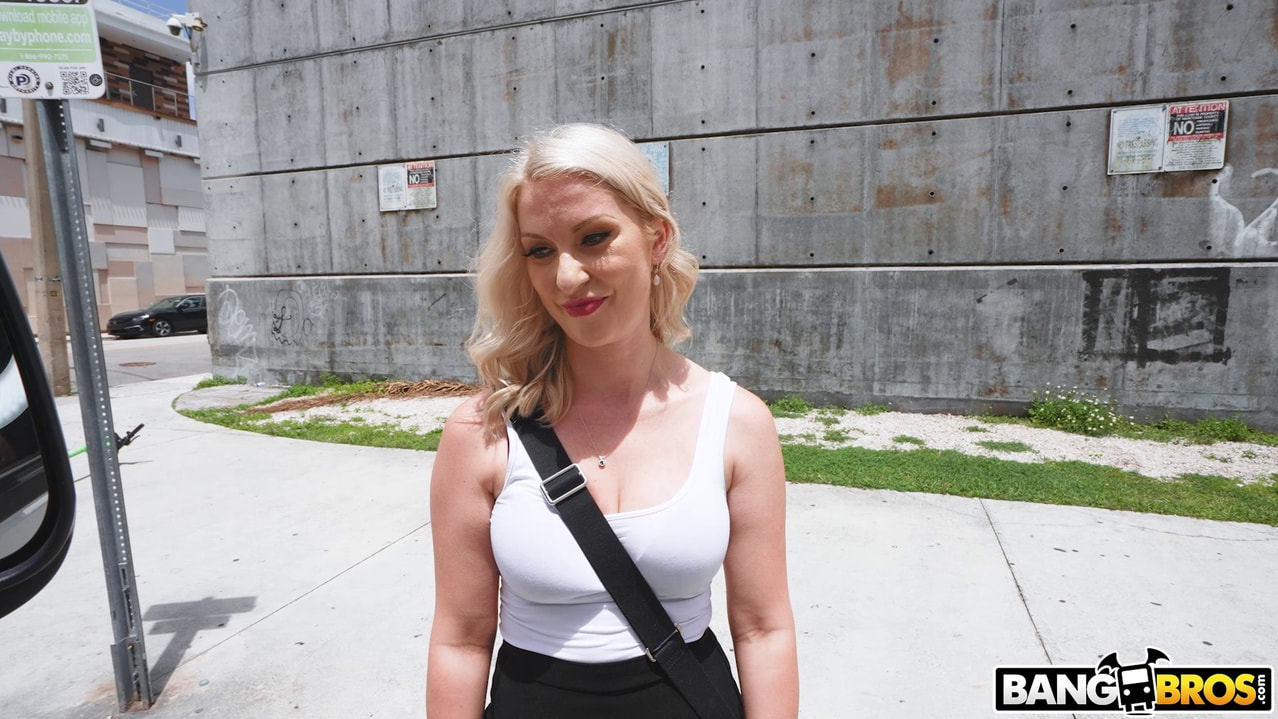 Bangbros 'The Accountant Knows Her Money!' starring Sydney Paige (Photo 639)