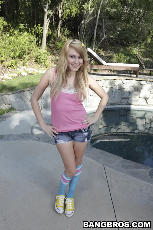 Bangbros 'Not Monkeying Around!' starring Tara Lynn Foxx (Photo 1)