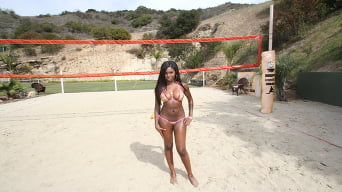 Tatiyana Foxx in 'White dick for black girl'