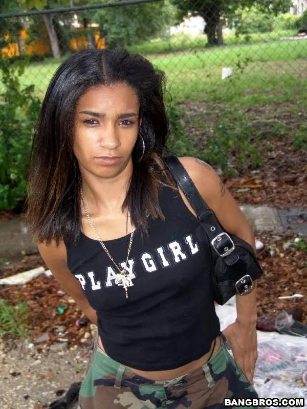 Bangbros 'Where the hood at!' starring Trinity (Photo 7)