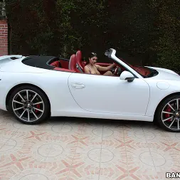 Valentina Nappi en 'Bangbros' vs a Monster Cock (Miniatura 33)