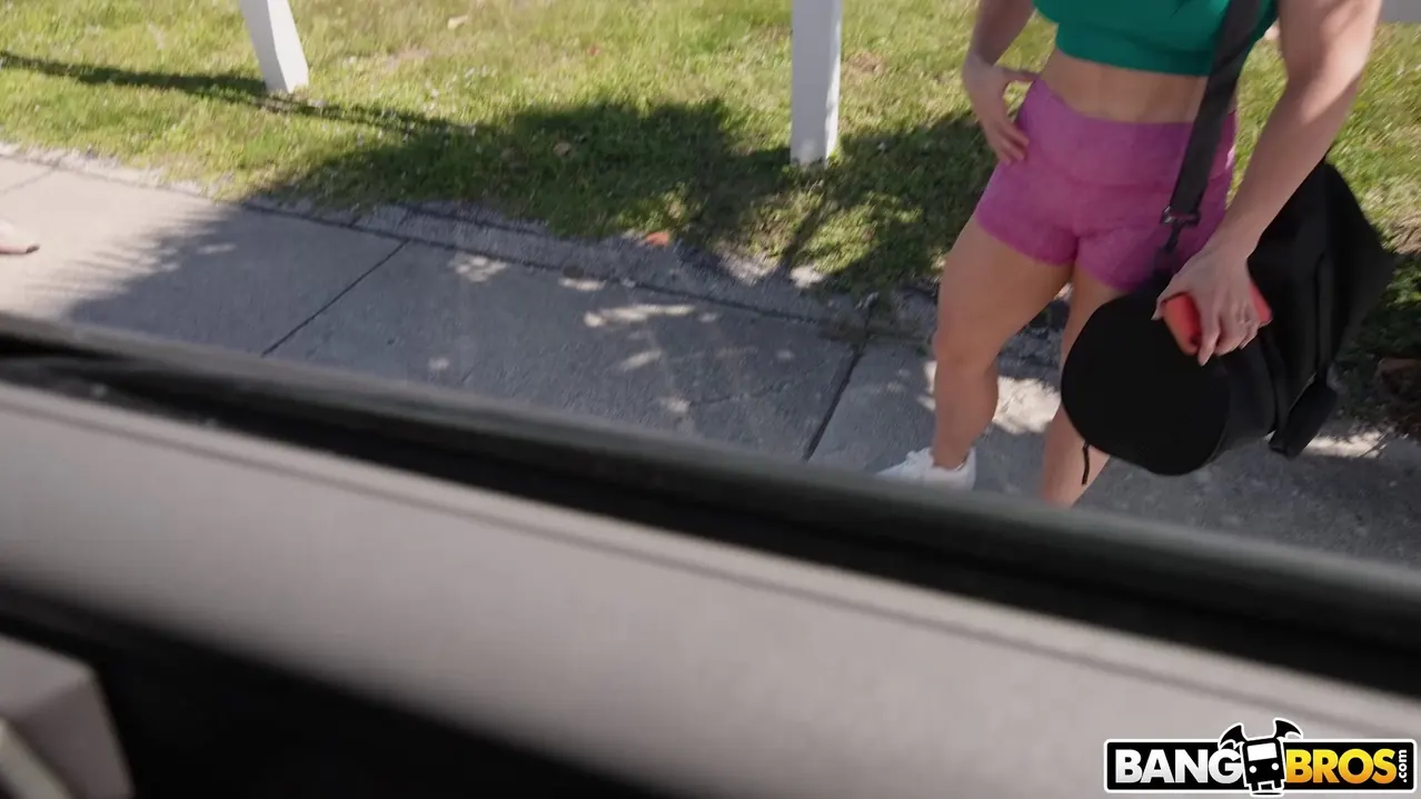 Vanessa Arizona in 'Iron Swinger' from 'Bangbros' (Photo 144) Bangbros 'Iron Swinger' starring Vanessa Arizona (Photo 144)