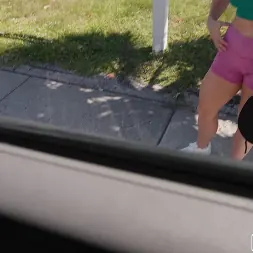 Vanessa Arizona en Columpiador de hierro (foto 144) Vanessa Arizona en 'Bangbros' Columpiador de hierro (Miniatura 144)