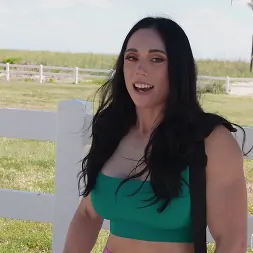 Vanessa Arizona en Columpiador de hierro (foto 648) Vanessa Arizona en 'Bangbros' Columpiador de hierro (Miniatura 648)