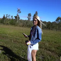 Victoria Stephanie in 'Bangbros' Everglade Adventure Leads To A Hot Blonde (Thumbnail 90)