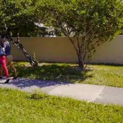 Vienna Black en 'Bangbros' Latina emprendedora obtiene lo que se merece (Miniatura 30)