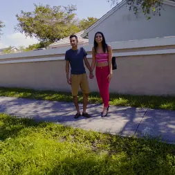 Vienna Black en 'Bangbros' Latina emprendedora obtiene lo que se merece (Miniatura 60)