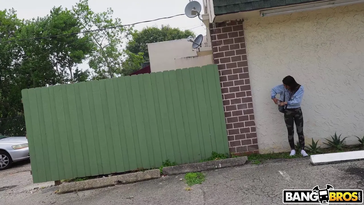 Bangbros 'Explosión de día lluvioso' protagonizando Xxlayna Marie (foto 75)