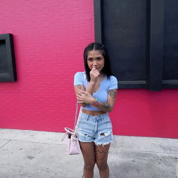 Yumi Sin in 'Bangbros' Rebellious Teen Fucks For Cash (Thumbnail 825)